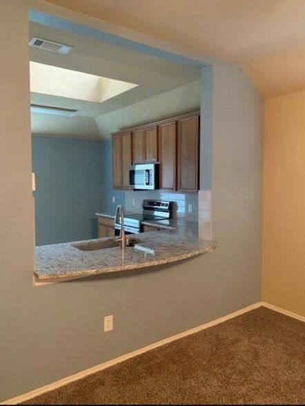 Foto del edificio - 3321 Truman St