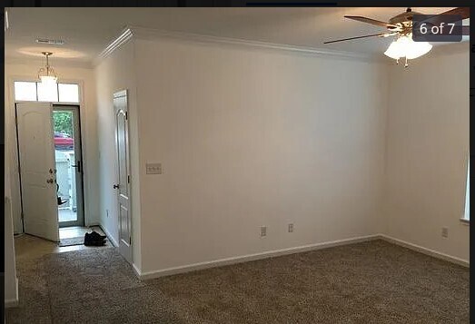 Building Photo - 303 Blue Heron Trail