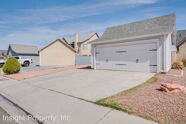 Foto del edificio - 3 br, 2 bath House - 1917 Caviar Dr.