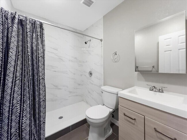 Foto del edificio - 3801 1st Ave S