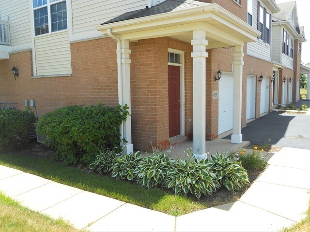 Building Photo - 4217 Savoy Ln