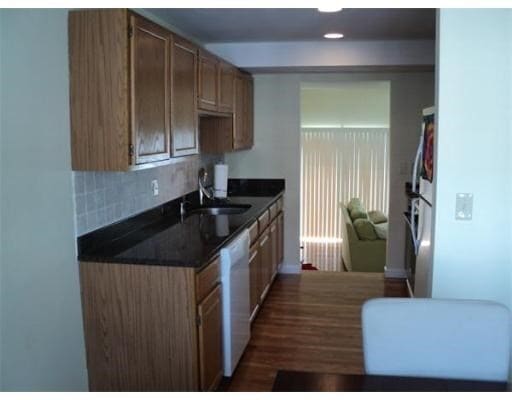 Building Photo - 40 Tisdale Dr