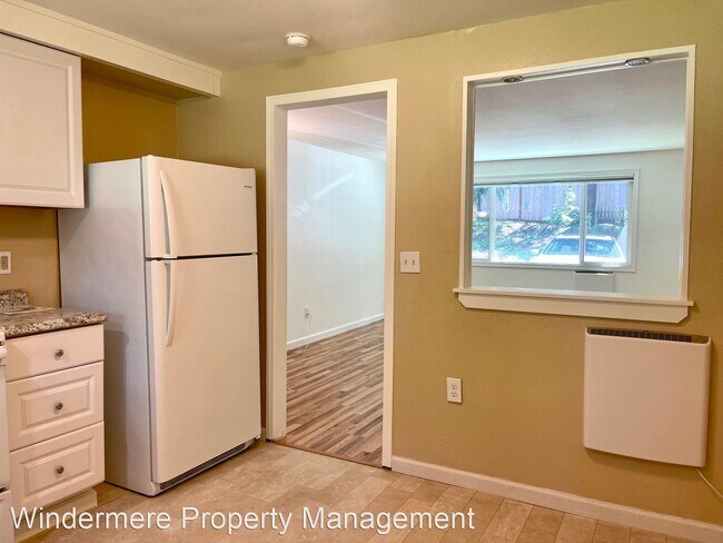 Foto del edificio - 2 br, 1 bath House - 781 High School Road