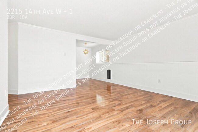 Foto del edificio - 2215 14th Ave W