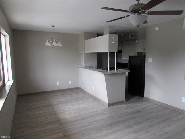 Foto del edificio - 4411 Fulton St