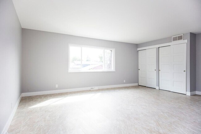 Foto del edificio - 2809 Stanford Rd