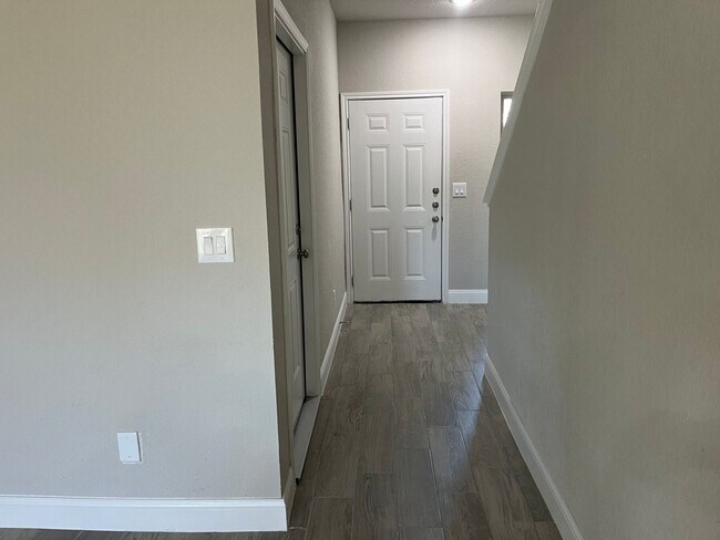 Foto del edificio - 13317 Reid Meadows, Live Oak, TX. 78233