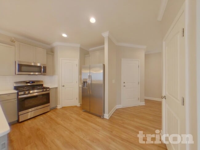 Foto del edificio - 1138 Bergenfield Ln