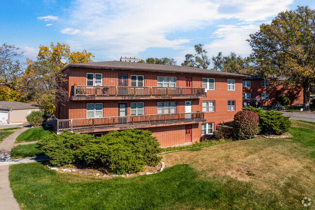 Foto del edificio - Lakeview Apartments