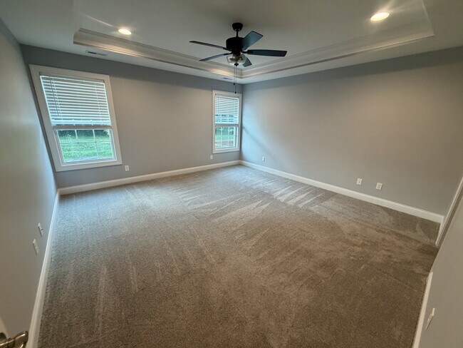 Building Photo - 114 Lala Ln