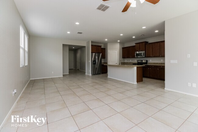 Foto del edificio - 2465 W Arroyo Way