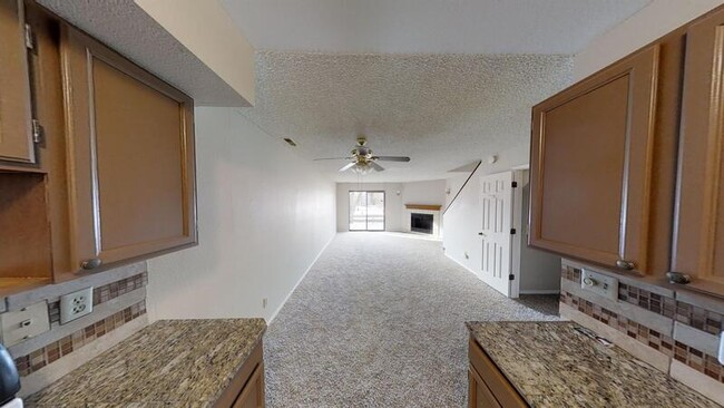 Building Photo - 960 Tampico Ct