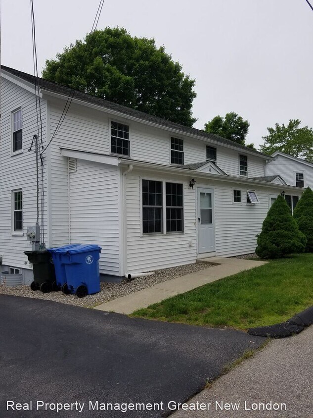Foto principal - 3 br, 1.5 bath House - 11 Sunnyside East Rd