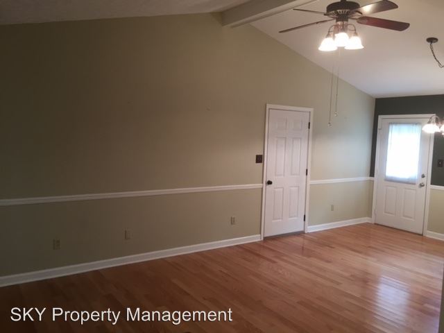Building Photo - 2517 Churchill Ct