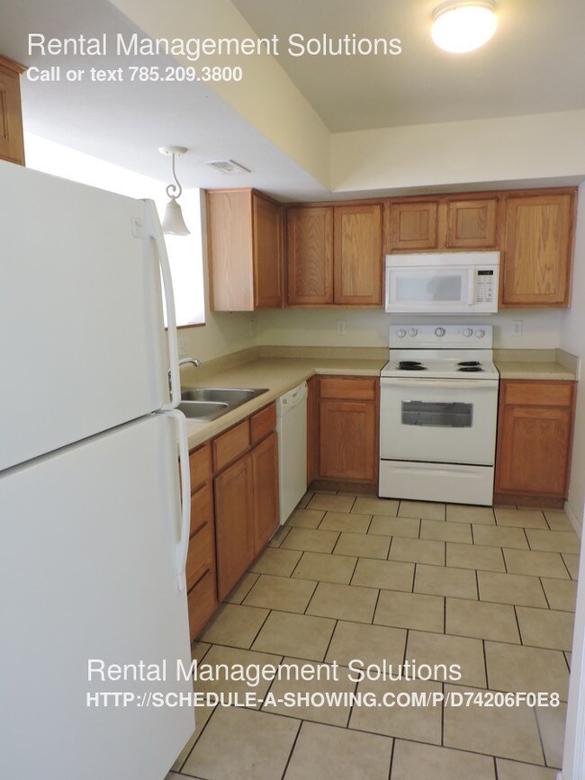 Building Photo - 3622 SW Chelsea Dr