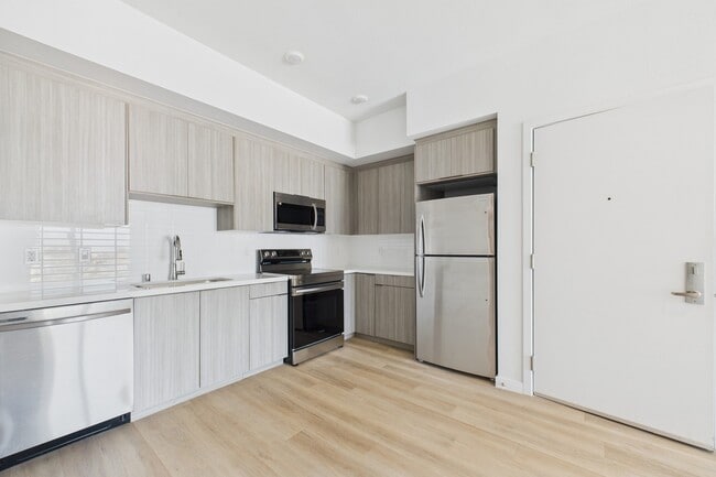 Interior Photo - Thrive on 5th