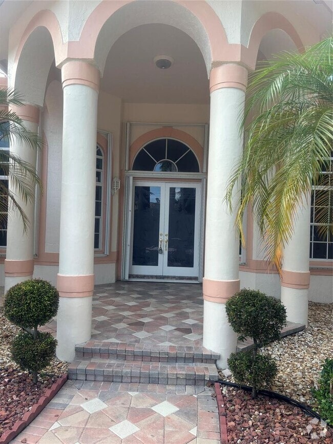 Building Photo - 1812 NW 124th Ave