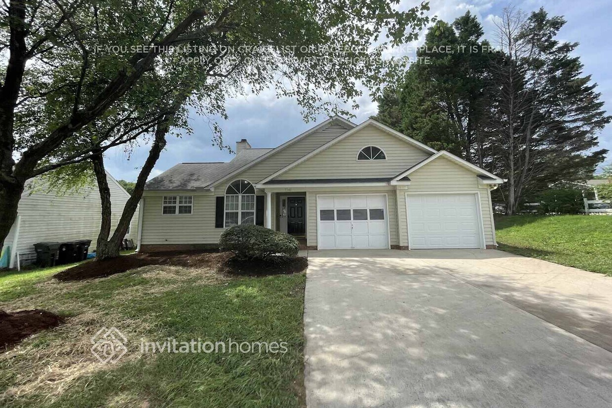 Foto principal - 3340 Prescott Pl NW