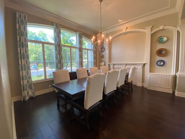 Foto del edificio - Stunning American River Canyon Custom Home
