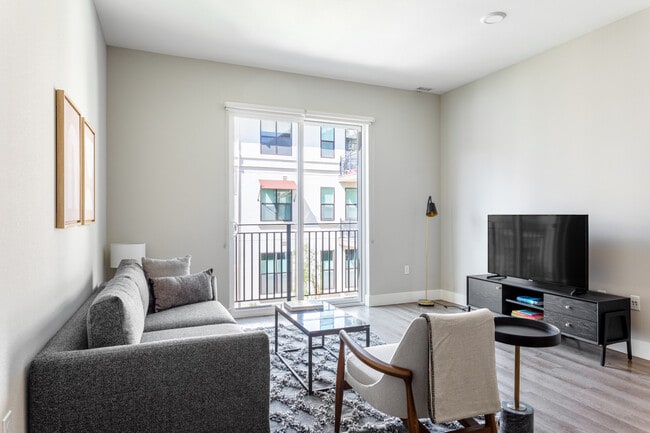 Foto del edificio - 441 El Camino Real