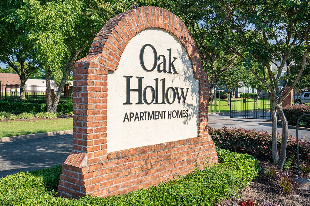 Oak Hollow Apartments Southaven, MS
