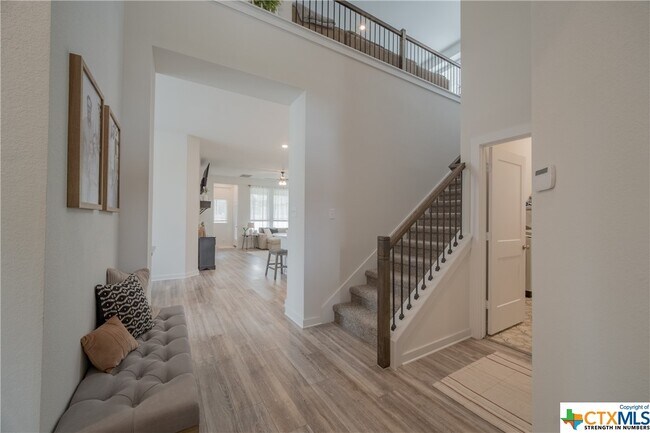 Foto del edificio - 2909 Mindel St