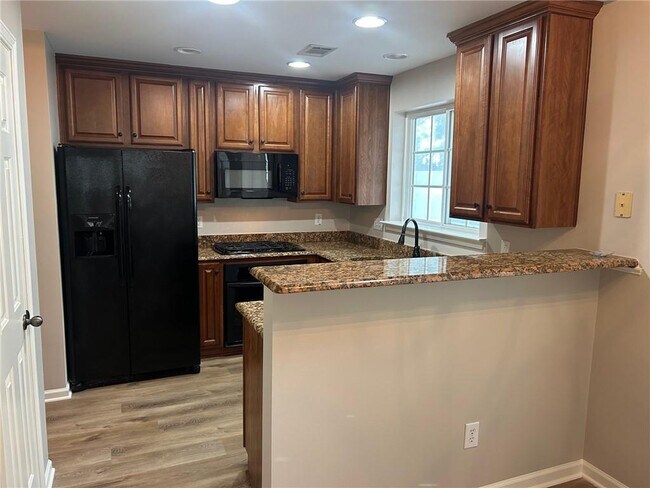 Foto del edificio - 416 Chatooga Ln