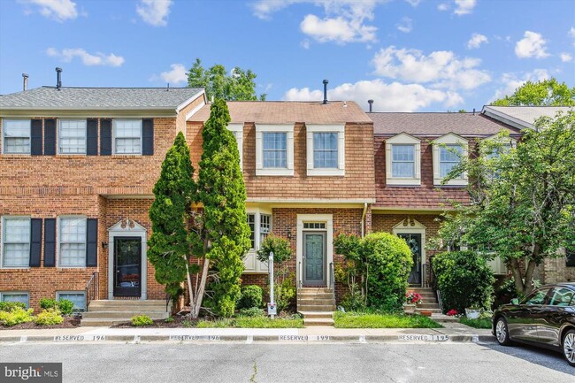Building Photo - 8258 Cedar Landing Ct