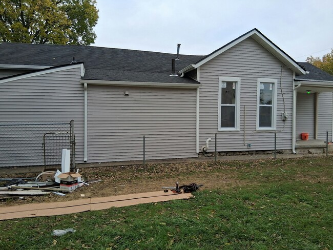 Photo - 1528 Chapel St House