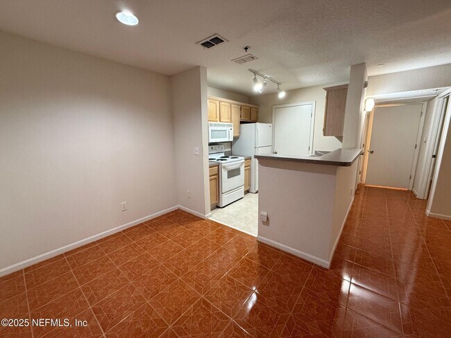 Foto del edificio - 7701 Timberlin Park Blvd