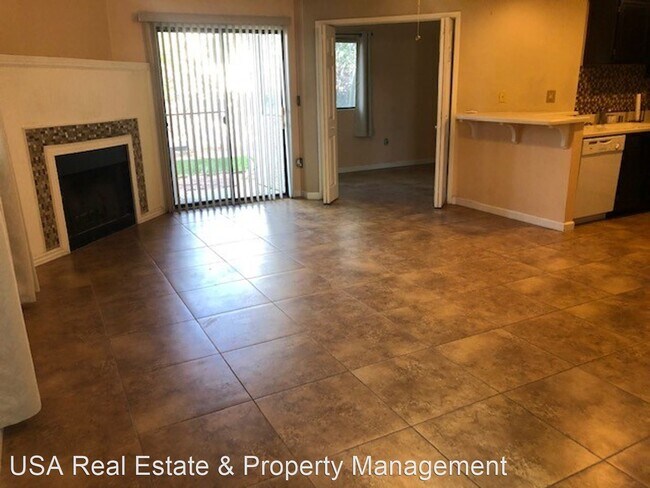 Foto del edificio - 2 br, 1 bath House - 2140 Pinetop Ln. #101