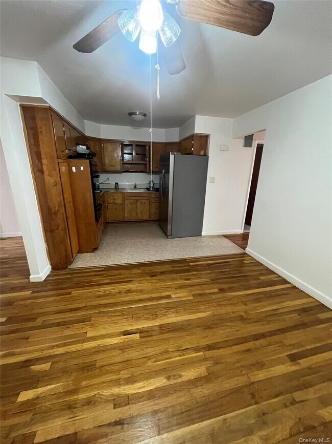 Foto del edificio - 85-39 75th St