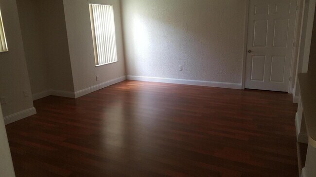 Foto del edificio - 1506 Belmont Ln