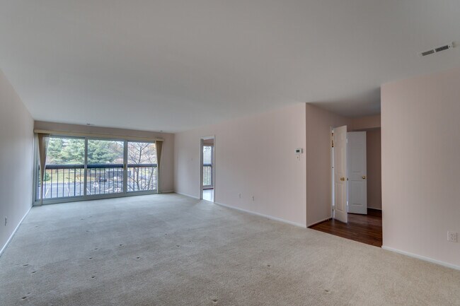 Foto del edificio - 2817 Jermantown Rd