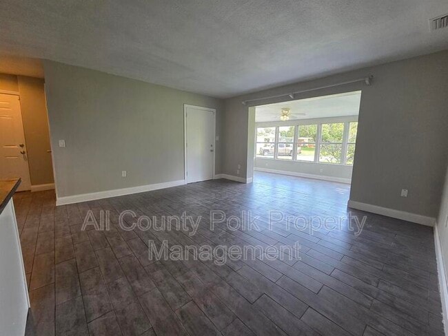 Building Photo - 6046 Appian Way