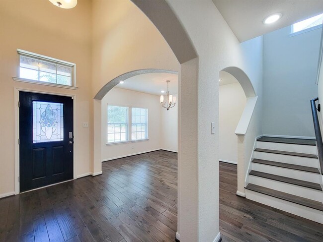 Building Photo - 26522 Yukon Straight Dr