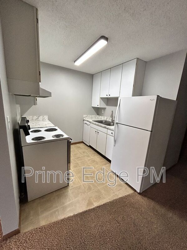 Foto del edificio - 4621 Prescott Ave