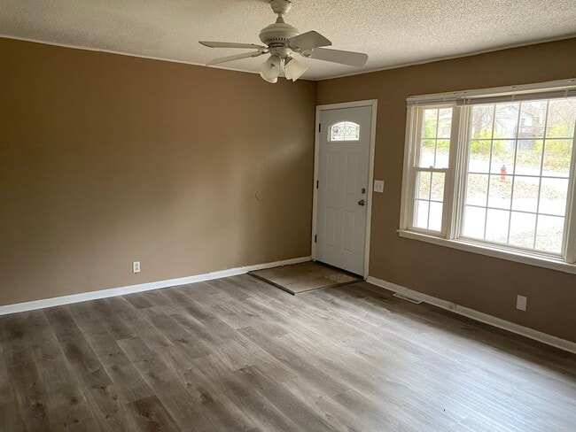 Foto del edificio - 10401 Richmond Ave