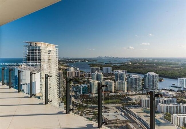 Photo - 17141 Collins Ave CU-4602 Apartment