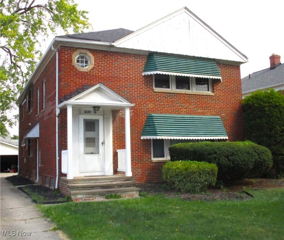 Primary Photo - 14535 Cedar Rd