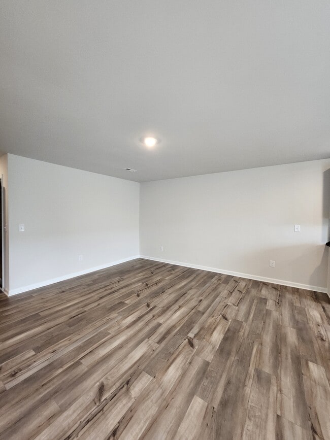 Foto del edificio - 723 Peyden Ln