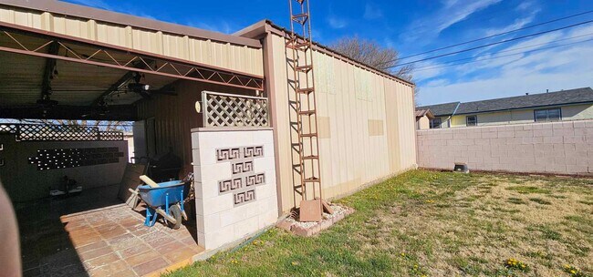 Building Photo - Adorable 2 bedroom/ 2 bath home for rent