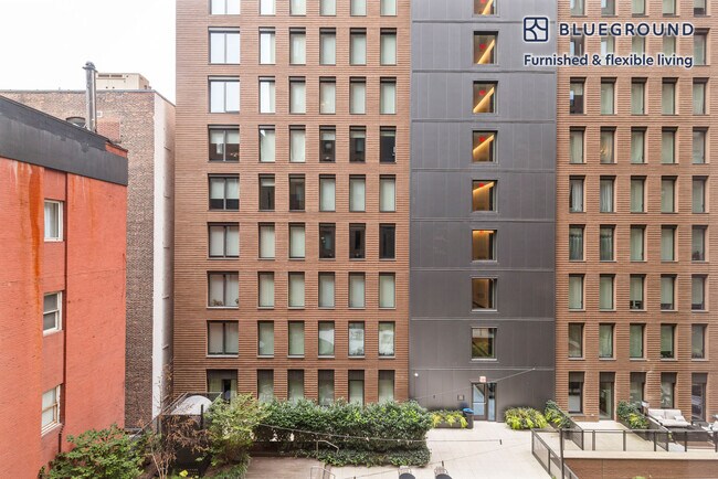 Foto del edificio - 241 W 28th St
