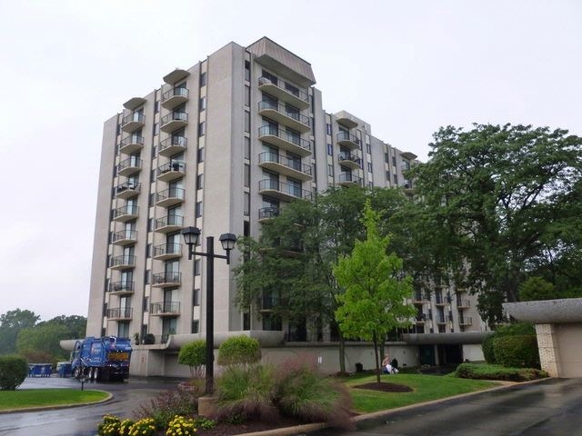 Primary Photo - 900 N Wood Dale Rd