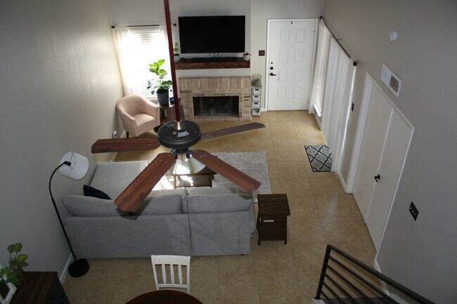 Foto del edificio - 13429 Garden Grove