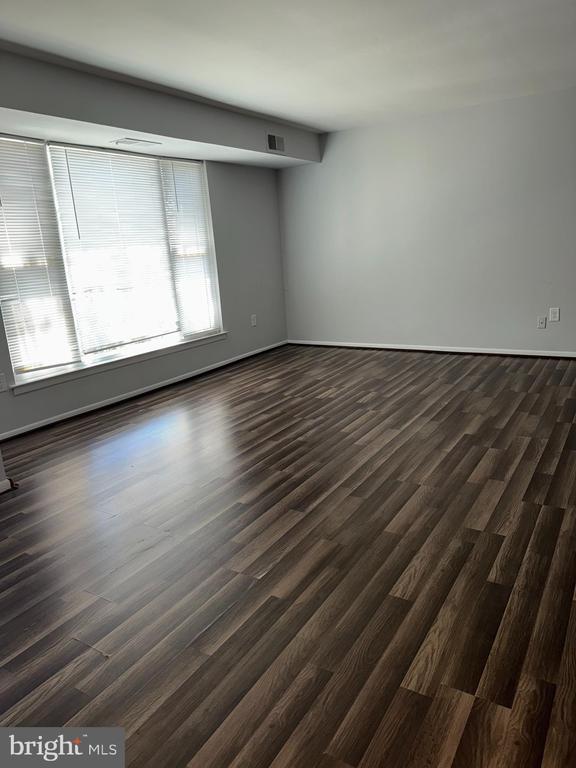 Foto del edificio - 2201 Strahle St