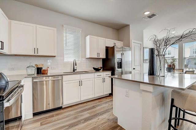 Foto del edificio - 15101 Litsey Crk Dr