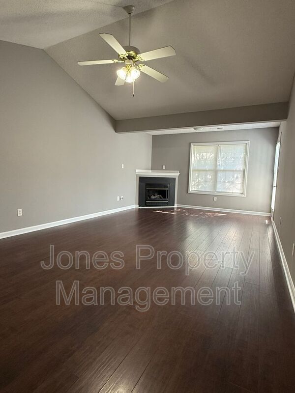 Foto del edificio - 1526 Union Rd