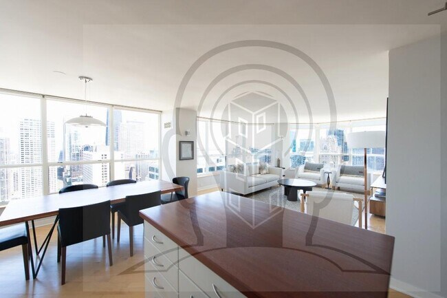 Building Photo - Stunning 46th Floor, 2 bedroom condo, right on the Chicago River