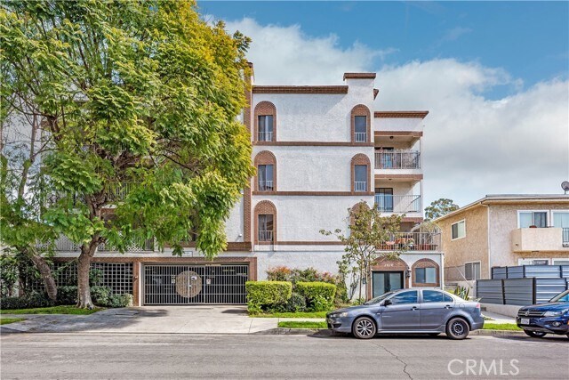 Building Photo - 1616 Granville Ave